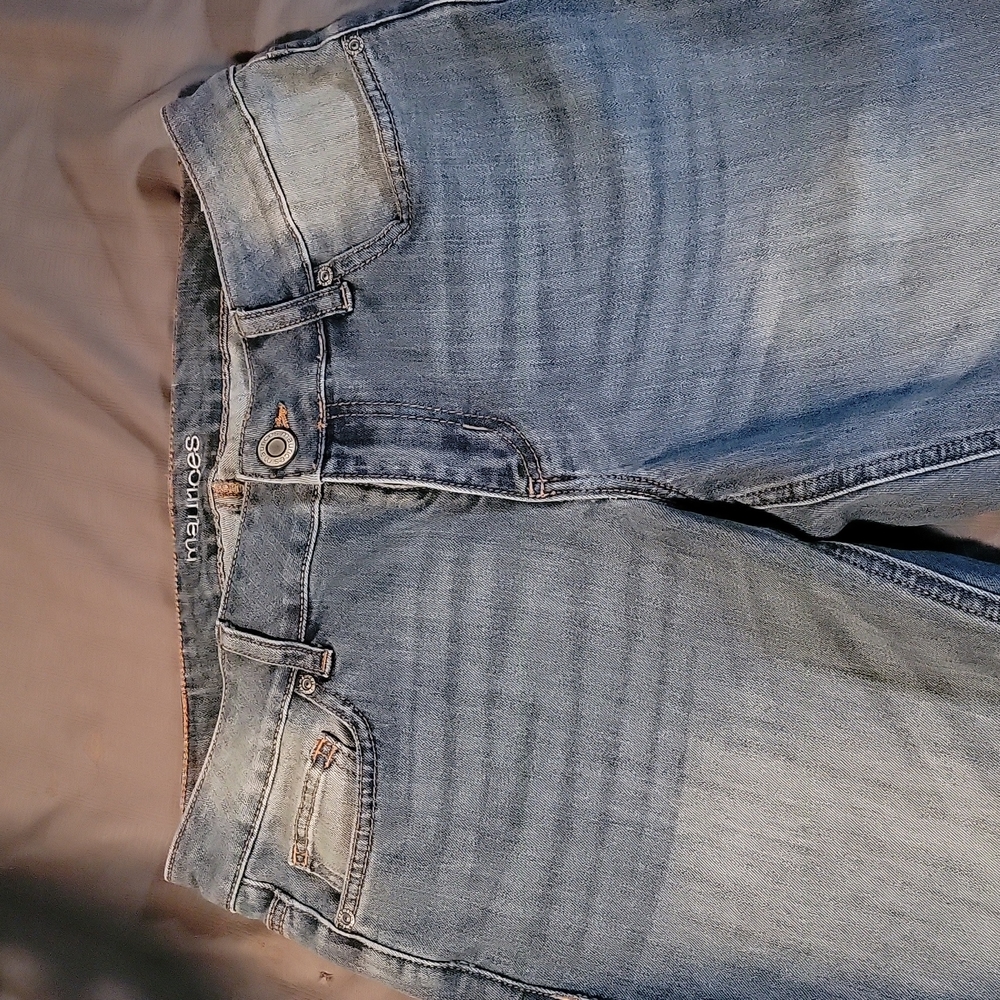 Maurices Flares sz 10 Long